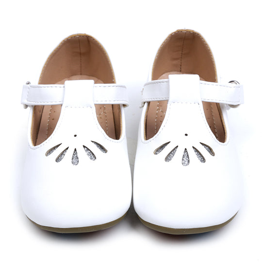 Fancy Casual Pumps For Girls - White