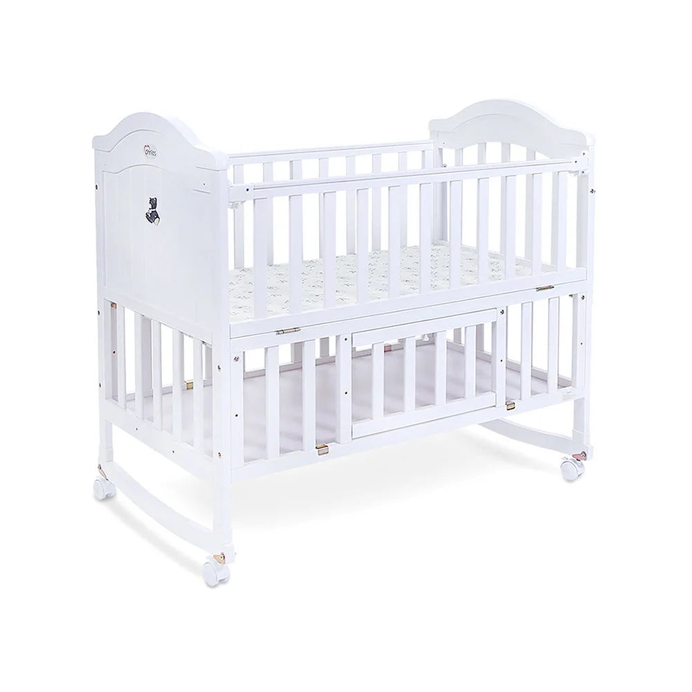 Tinnies Wooden Cot-White T901 E-C