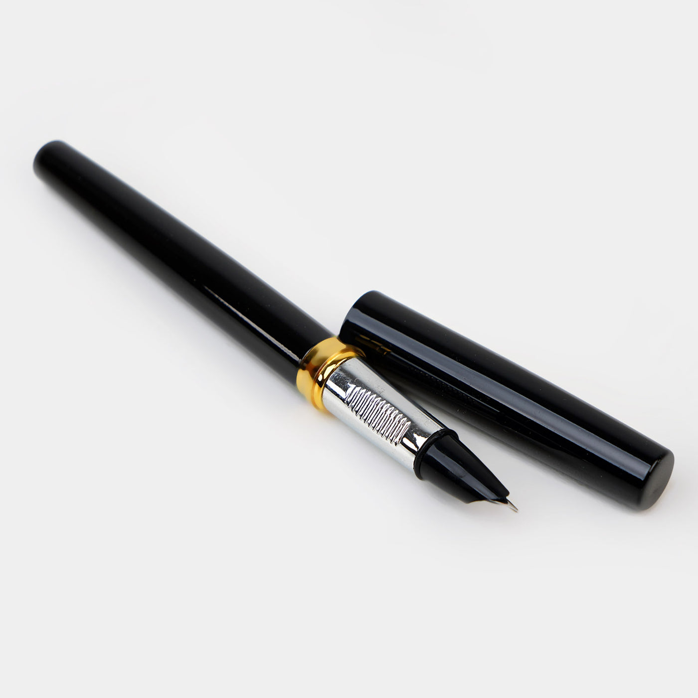 Fancy Fountain Ink Pen With Plastic Case