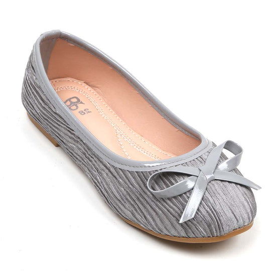 Girls Pump- GREY